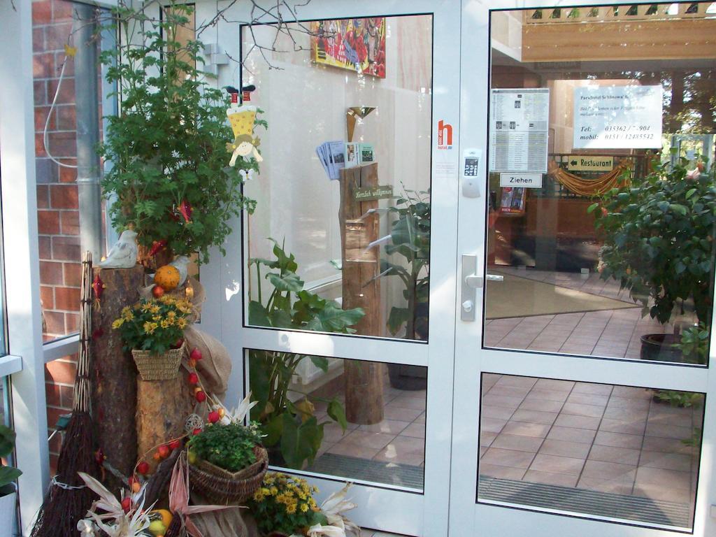 Parkhotel Schönewalde エクステリア 写真